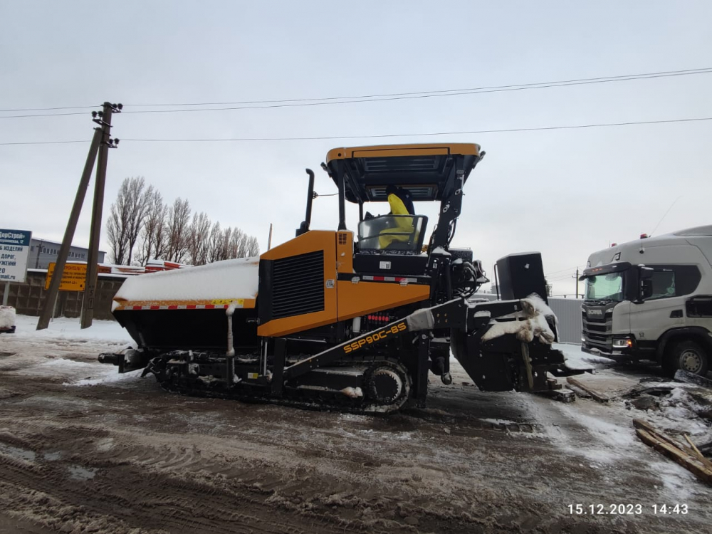 Отгрузили Асфальтоукладчик SANY SSP90C 8S